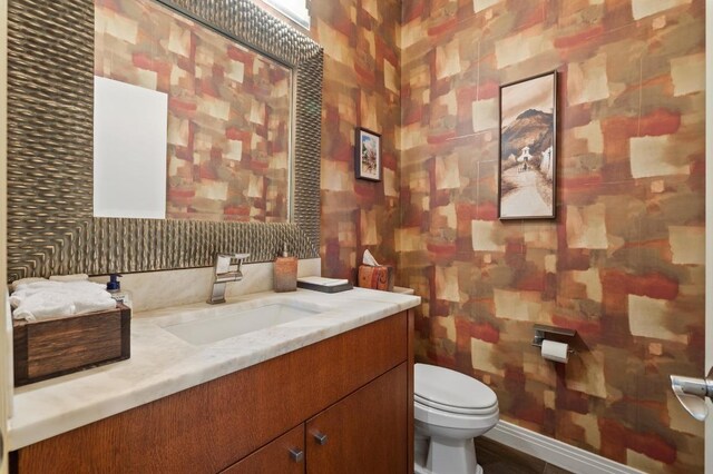 101 Knarr St, Austin, TX 78734 - bathroom with toilet and vanity
