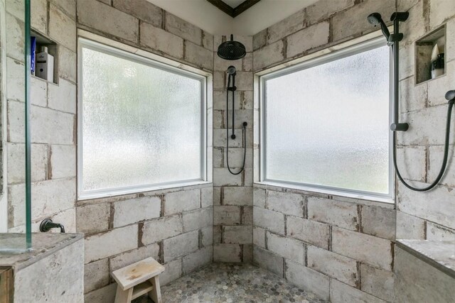 18190 Round Hall Rd, Holland, TX 76534 - bathroom featuring tiled shower