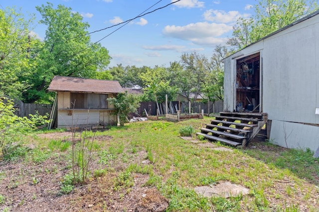 18309 Lake Oaks Dr, Jonestown, TX 78645 - view of yard