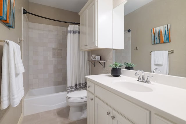 10204 Treasure Island Dr, Austin, TX 78730 - bathroom featuring vanity, tile patterned flooring, and shower / bath combo