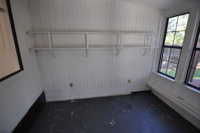 12223 Antoinette Pl, Austin, TX 78727 - spare room featuring concrete flooring