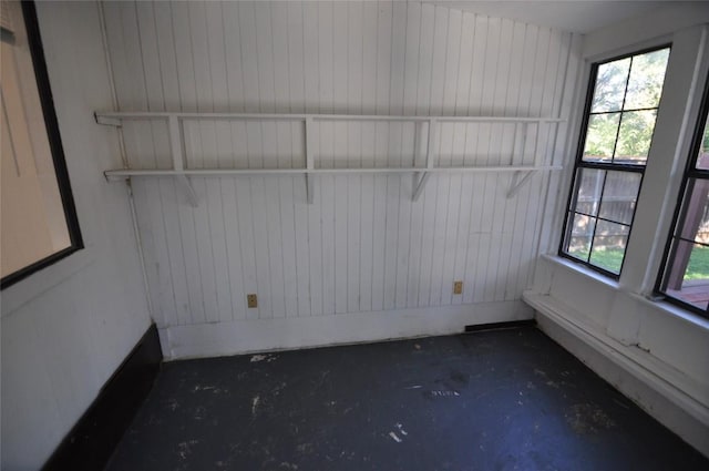 12223 Antoinette Pl, Austin, TX 78727 - empty room with concrete floors