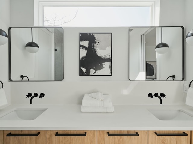 7516 Northcrest Blvd Unit B, Austin, TX 78752 - bathroom with double vanity