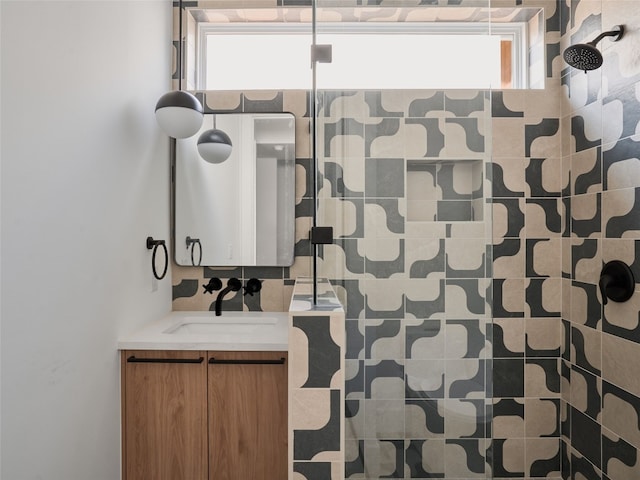 7516 Northcrest Blvd Unit B, Austin, TX 78752 - full bathroom featuring vanity and a shower