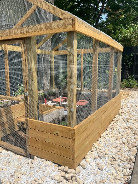 1704 W Ave Unit 108, Austin, TX 78701 - wooden deck with exterior structure and an outbuilding