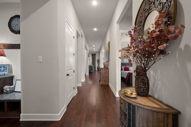 2429 Carretera Dr, Leander, TX 78641 - corridor featuring dark wood-type flooring, baseboards, and recessed lighting