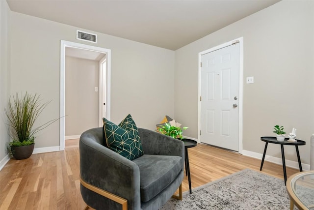 1410 Yorkshire Dr, Austin, TX 78723 - sitting room featuring light wood-type flooring and baseboards