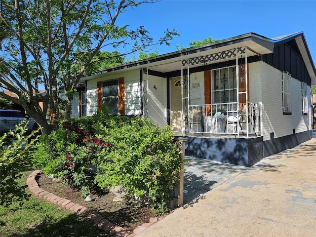 bungalow with covered porch