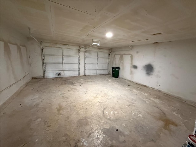 1402 Cardinal Hill Dr, Austin, TX 78758 - view of garage