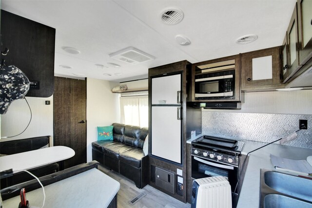 1205 Private Road 7016th Rd, Lexington, TX 78947 - photo 31
