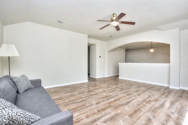18320 Lake Edge Ct, Pflugerville, TX 78660 - photo 22
