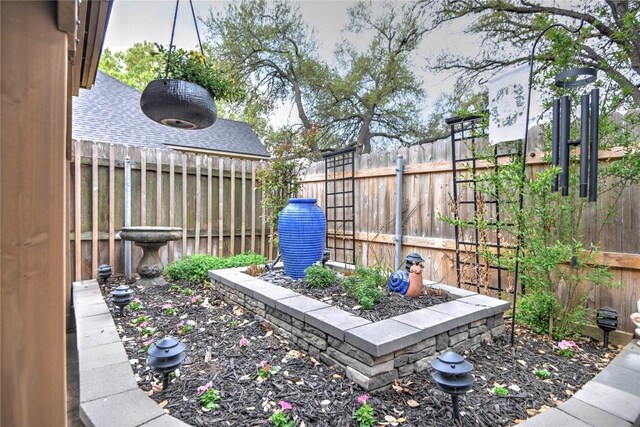 2921 Olympia Dr, Temple, TX 76502 - view of yard featuring a fenced backyard