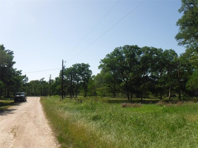 137 Winding Ln, Smithville, TX 78957