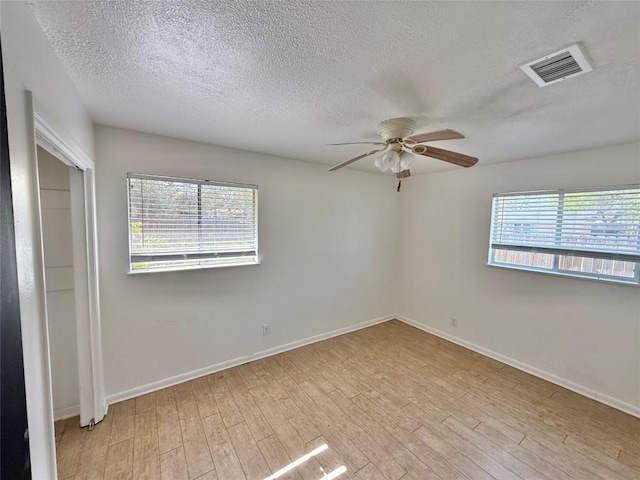 8301 Weyburn Dr, Austin, TX 78757 - photo 12