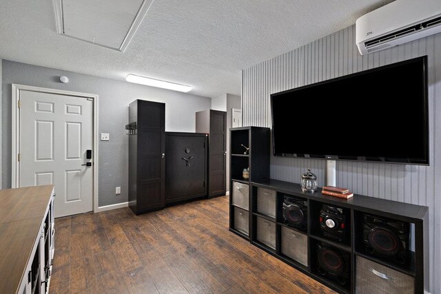 7 Tall Oaks Trl, Austin, TX 78737 - photo 25