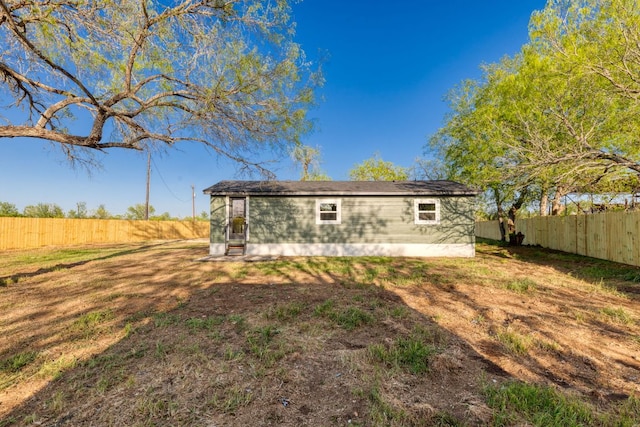 4904 Fm 2984, Luling, TX 78648 - view of back of house