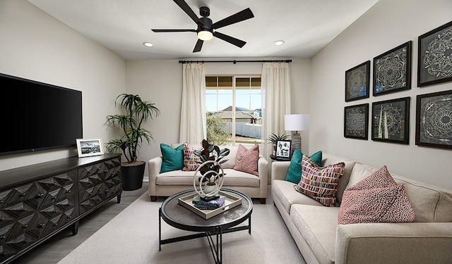 512 Raleigh Dr, Georgetown, TX 78633 - living area featuring recessed lighting and a ceiling fan