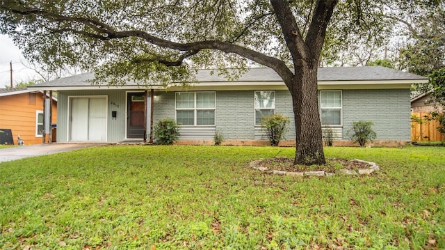 2312 Devonshire Dr, Austin, TX 78723 - ranch-style home with brick siding
