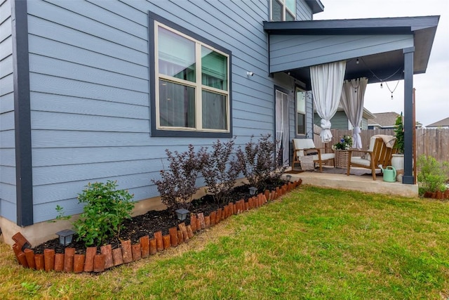 12305 Zenyatta Dr, Buda, TX 78610 - view of side of property featuring fence and a yard