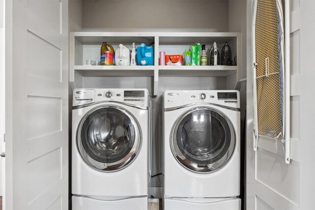 1506 Payne Ave Unit A, Austin, TX 78757 - laundry area featuring washer and clothes dryer