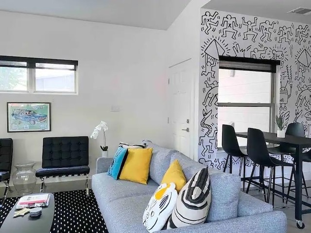 2012 Willow St Unit B, Austin, TX 78702 - view of living area