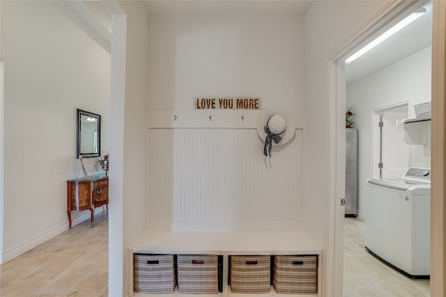 334 Sapling Dr, Driftwood, TX 78619 - mudroom featuring washer / dryer