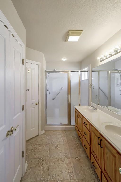 125 Sabine Dr, Georgetown, TX 78628 - photo 16