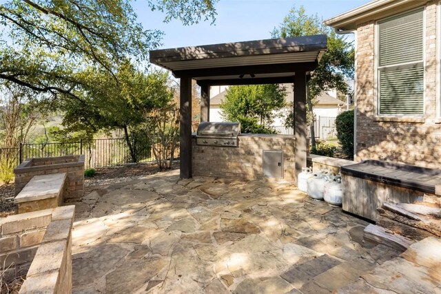 10005 Cormorant Cv, Austin, TX 78730 - view of patio / terrace
