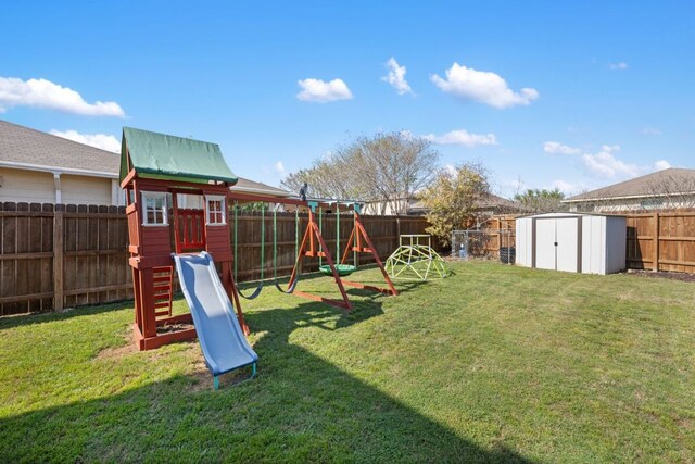2125 Conner Dr, New Braunfels, TX 78130 - view of yard with a playground