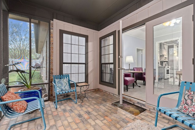 3806 Eagle Way, Round Rock, TX 78681 - sunroom / solarium with healthy amount of natural light