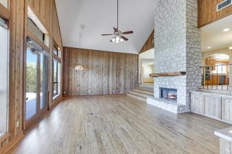 116 Courtside Way, Spicewood, TX 78669 - photo 9