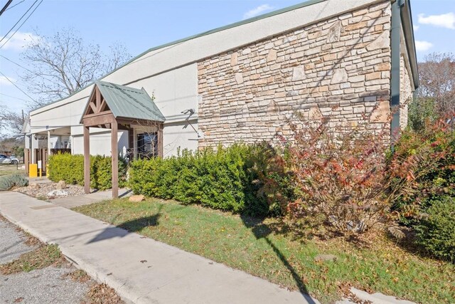 401 Main St, Blanco, TX 78606 - view of property