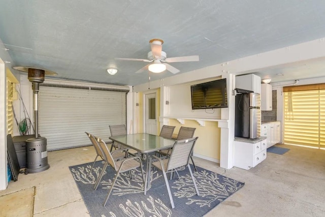 16525 Jamaica Cove Rd, Jamaica Beach, TX 77554 - interior space with outdoor dining space and a ceiling fan