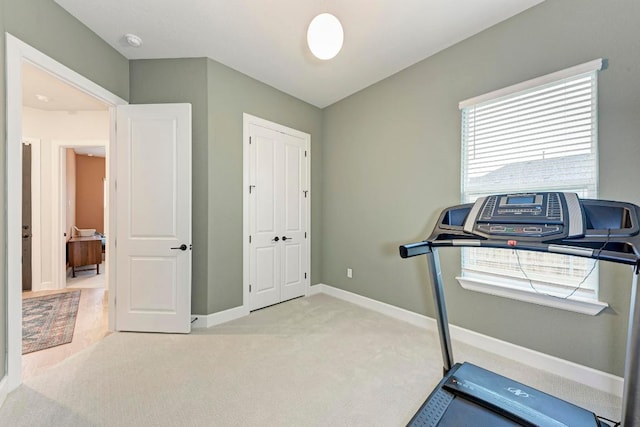 11808 Dillon Falls Dr, Austin, TX 78747 - workout area featuring carpet and baseboards