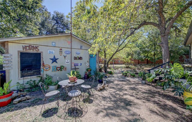 3205 Menchaca Rd, Austin, TX 78704 - view of patio