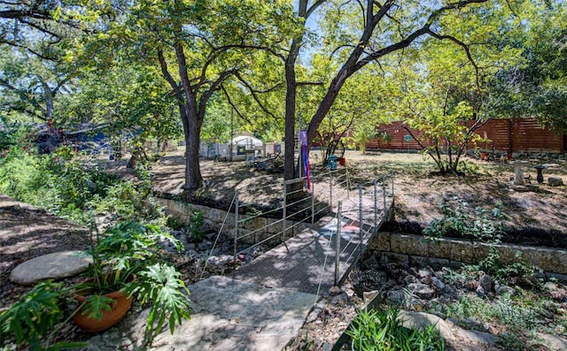 3205 Menchaca Rd, Austin, TX 78704 - view of yard