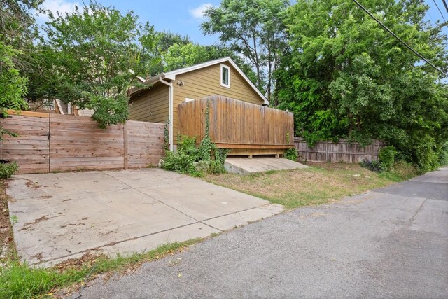 2111 E 8th St, Austin, TX 78702 - photo 36