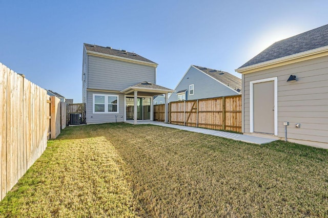303 Elm Branch Trl, Taylor, TX 76574 - rear view of property featuring a fenced backyard