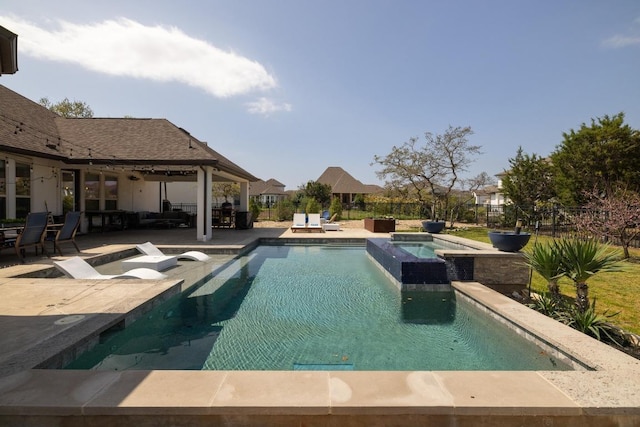 1924 Portobello Rd, Leander, TX 78641 - view of swimming pool with a patio area and a pool with connected hot tub
