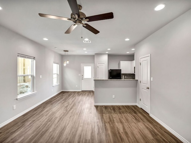 211 Peruna Dr, Marble Falls, TX 78654 - photo 2