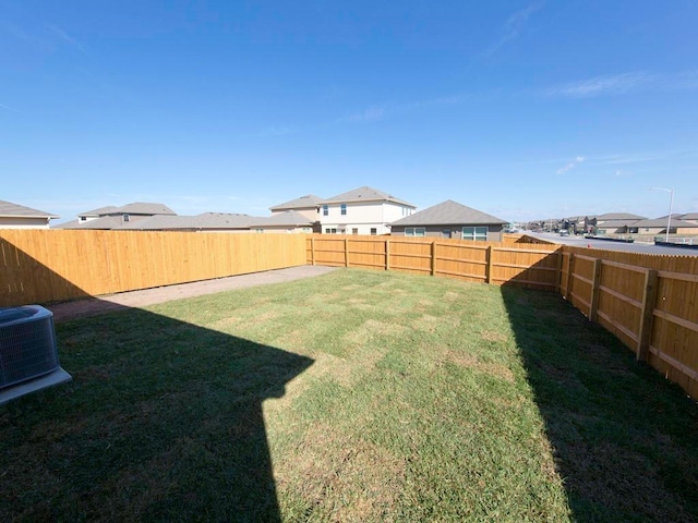12110 Stoneridge Gap Ln, Manor, TX 78653 - view of yard featuring central air condition unit