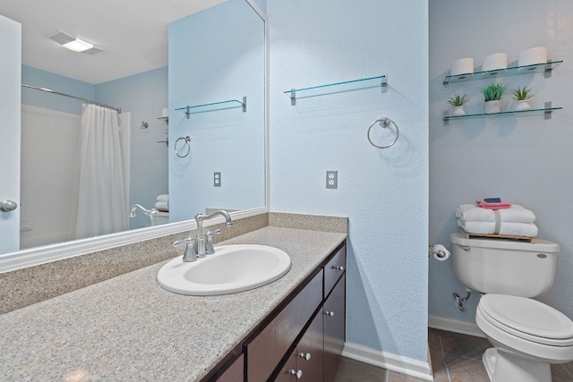 1101 Hollow Creek Dr Unit 2203, Austin, TX 78704 - bathroom with vanity, toilet, tile patterned floors, shower / bath combo, and baseboards