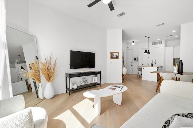 800 Embassy Dr Unit 421, Austin, TX 78702 - photo 3