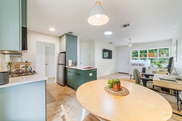 239 Brahan Blvd, San Antonio, TX 78215 - dining area with ceiling fan and recessed lighting