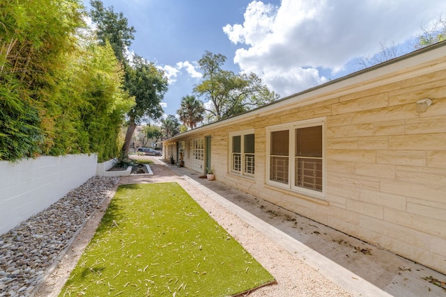 239 Brahan Blvd, San Antonio, TX 78215 - view of yard