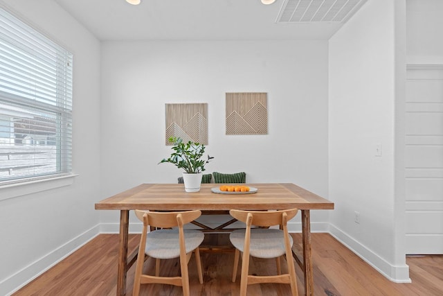5911 Rubicon Run, Austin, TX 78745 - dining space featuring light wood-style floors and baseboards