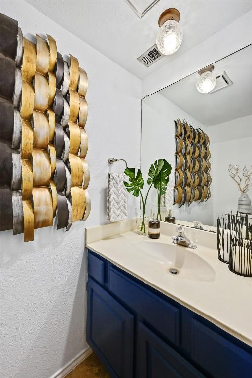 13109 New Boston Bnd, Austin, TX 78729 - bathroom with vanity