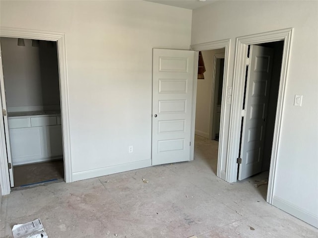909 Landing Ln, Leander, TX 78641 - unfurnished bedroom with baseboards