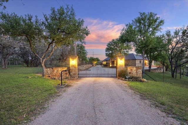 259 Chimney Cove Dr, Marble Falls, TX 78654 - photo 5
