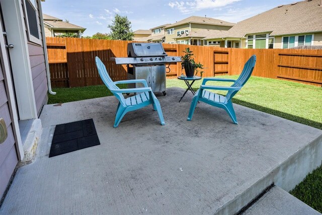 11913 Natures Bnd, Austin, TX 78753 - fenced backyard featuring area for grilling and a patio area